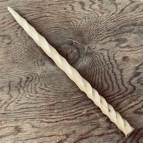 The Fascinating World of Wandlore: An In-depth Look at the Traditional Magic Wand